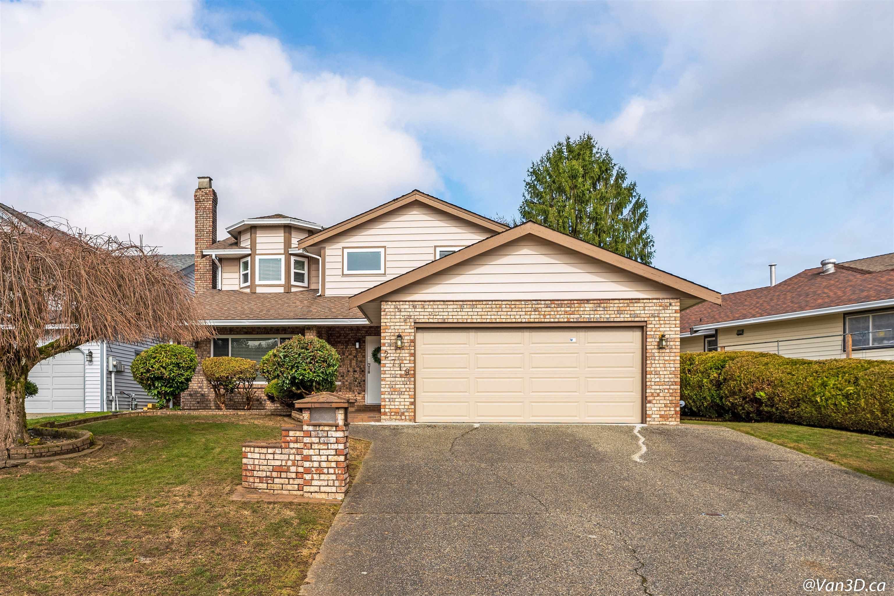 This property has sold: 2719 GOLDSTREAM CRES in Coquitlam